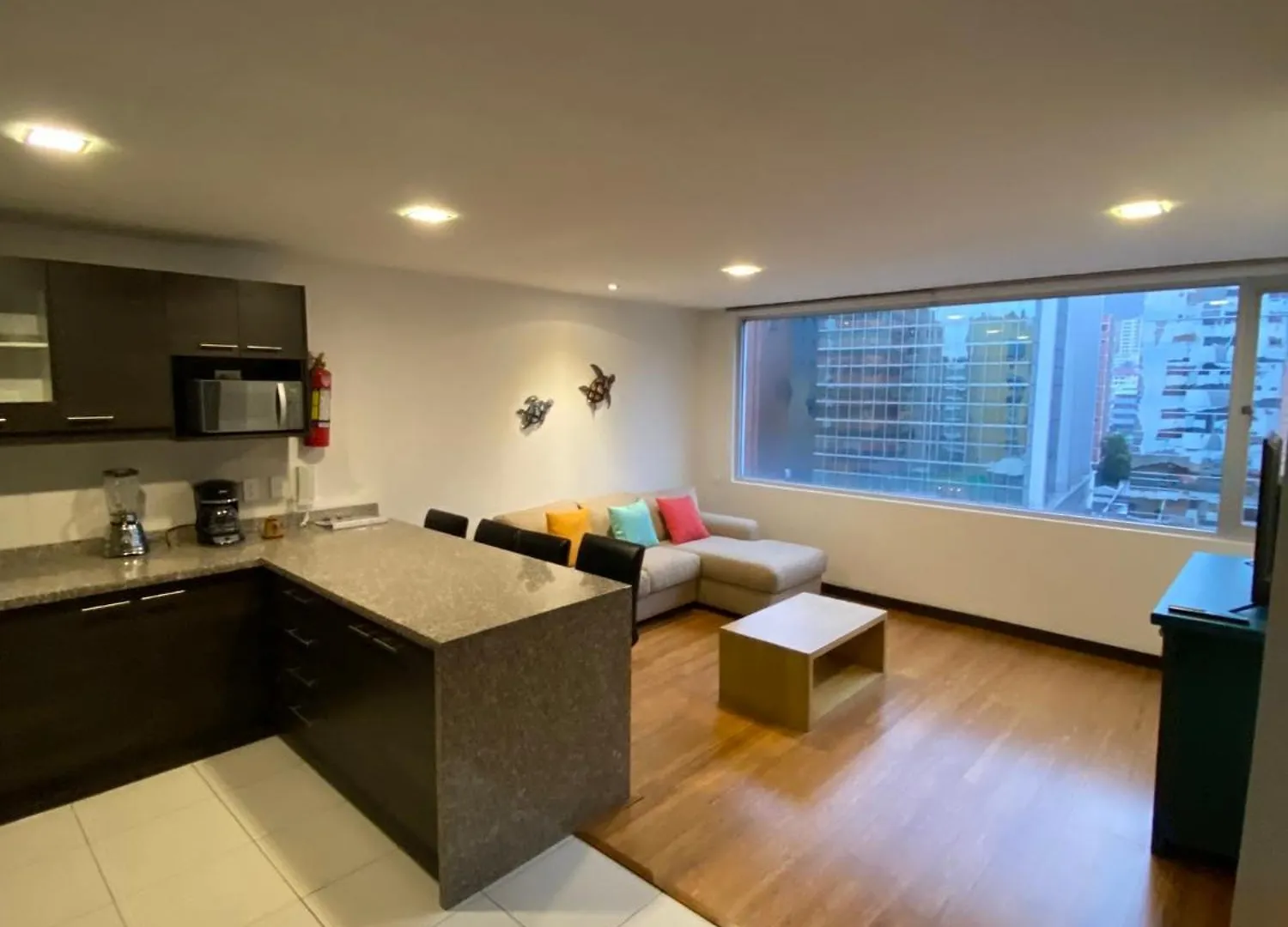 Finlandia Park Suite Quito 0*,