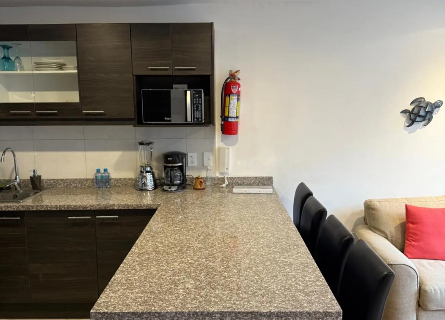 Finlandia Park Suite Quito 0*,  Ecuador